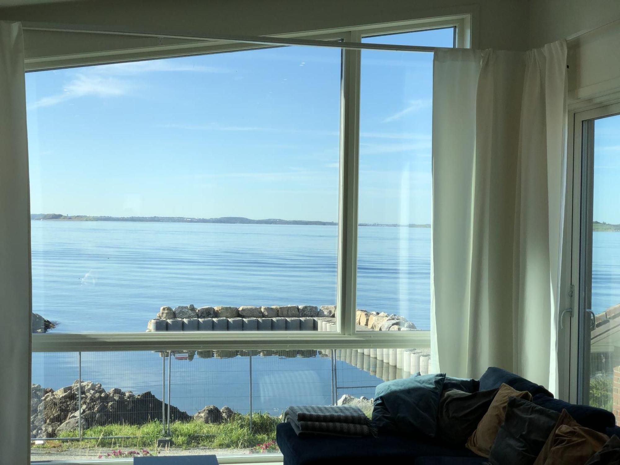 Haabakk On Sea Lägenhet Tau Exteriör bild